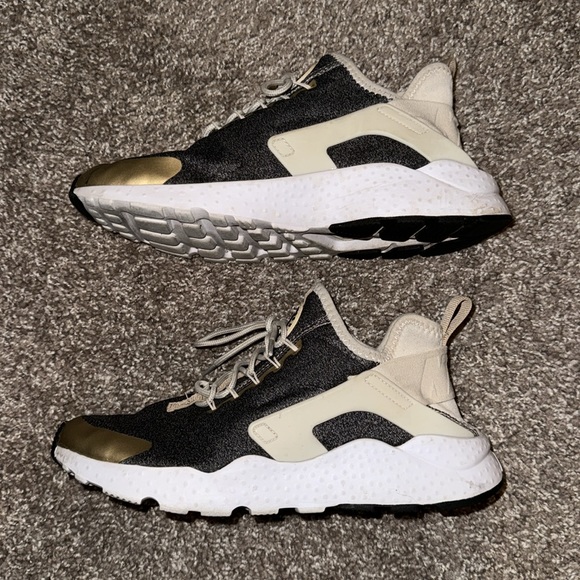 Nike Air Huarache Run Ultra women’s size 8 - Picture 2 of 6